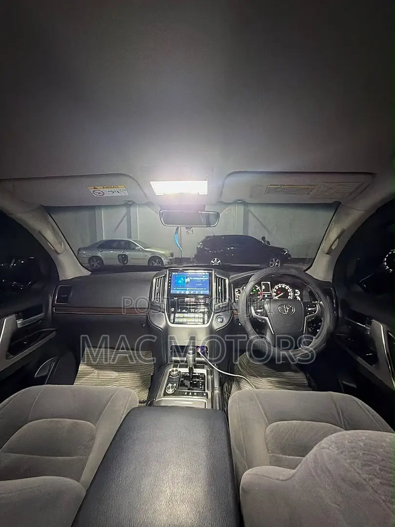 Toyota Land Cruiser 2016 Matt Black