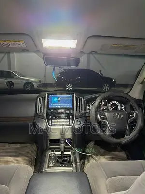 Toyota Land Cruiser 2016 Matt Black