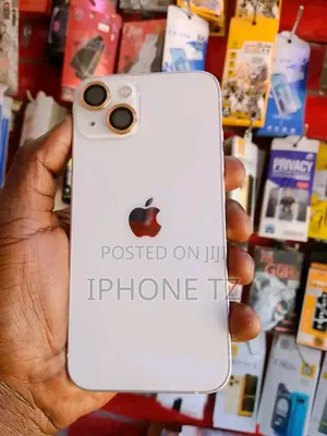 New Apple iPhone 13 128 GB White