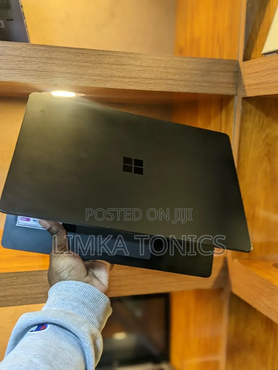 New Laptop Microsoft Surface Laptop 3 8GB Intel Core i5 SSD 256GB