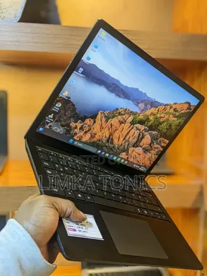 New Laptop Microsoft Surface Laptop 3 8GB Intel Core i5 SSD 256GB
