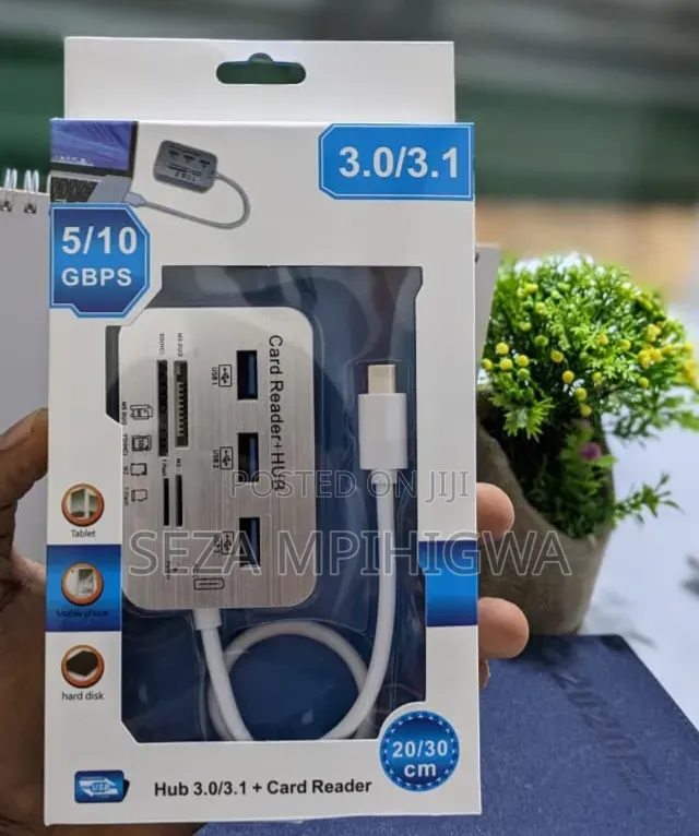 ​Multi-Port USB 3.0/3.1 Hub + All-in-1 Card Reader (5/10 Gbps)