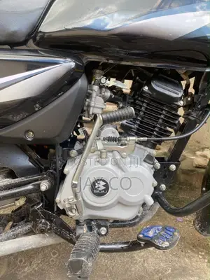 Bajaj Boxer 125 2024 Black