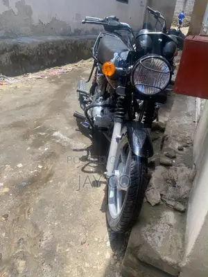 Bajaj Boxer 125 2024 Black