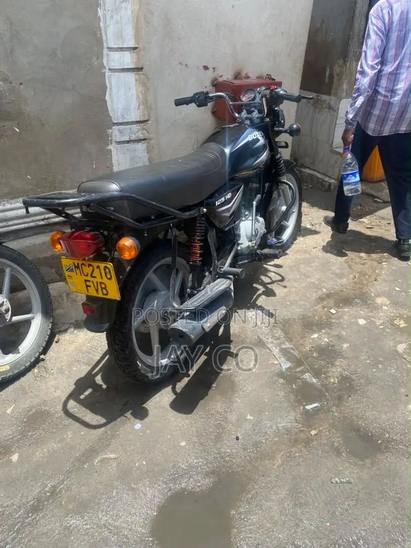 Bajaj Boxer 125 2024 Black