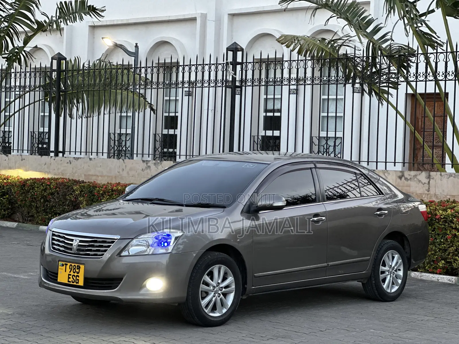 Toyota Premio 2010 Gray
