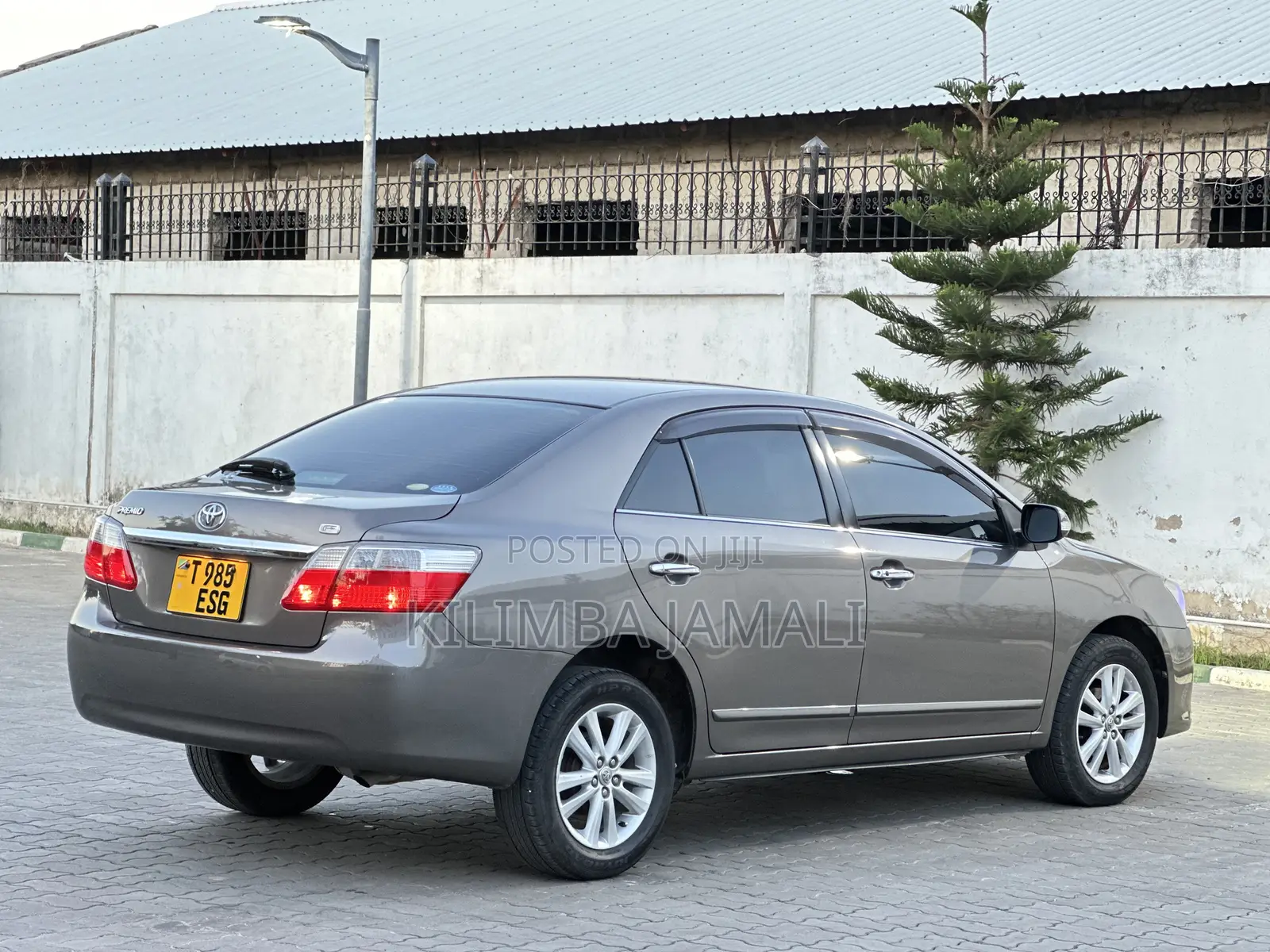 Toyota Premio 2010 Gray