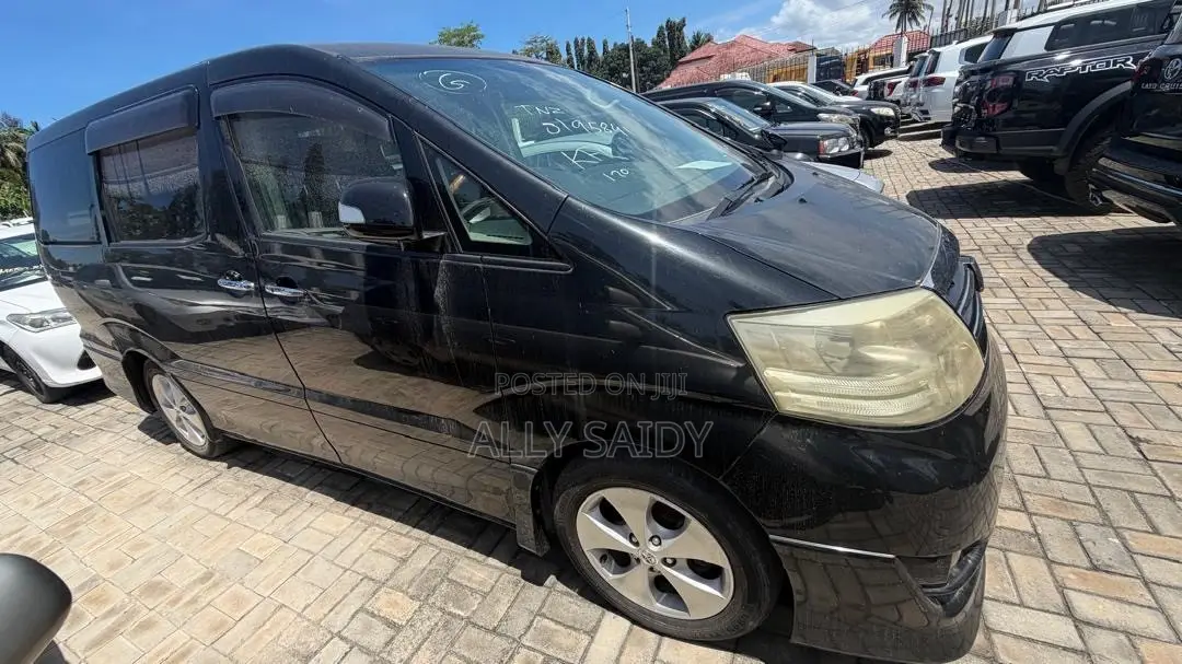Toyota Alphard 2.4 Hybrid AWD 2007 Black