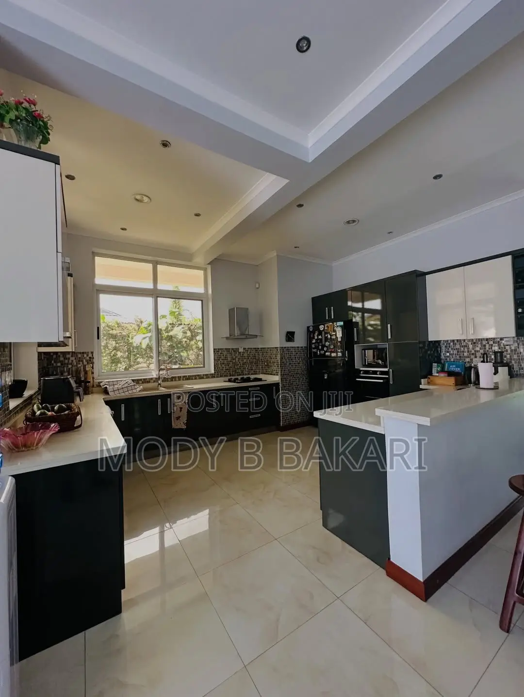 5bdrm House in Mikocheni for sale