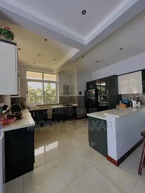 5bdrm House in Mikocheni for sale