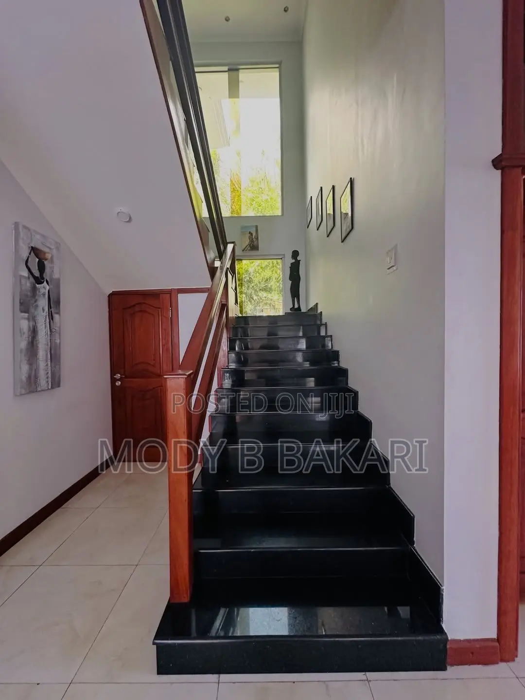 5bdrm House in Mikocheni for sale