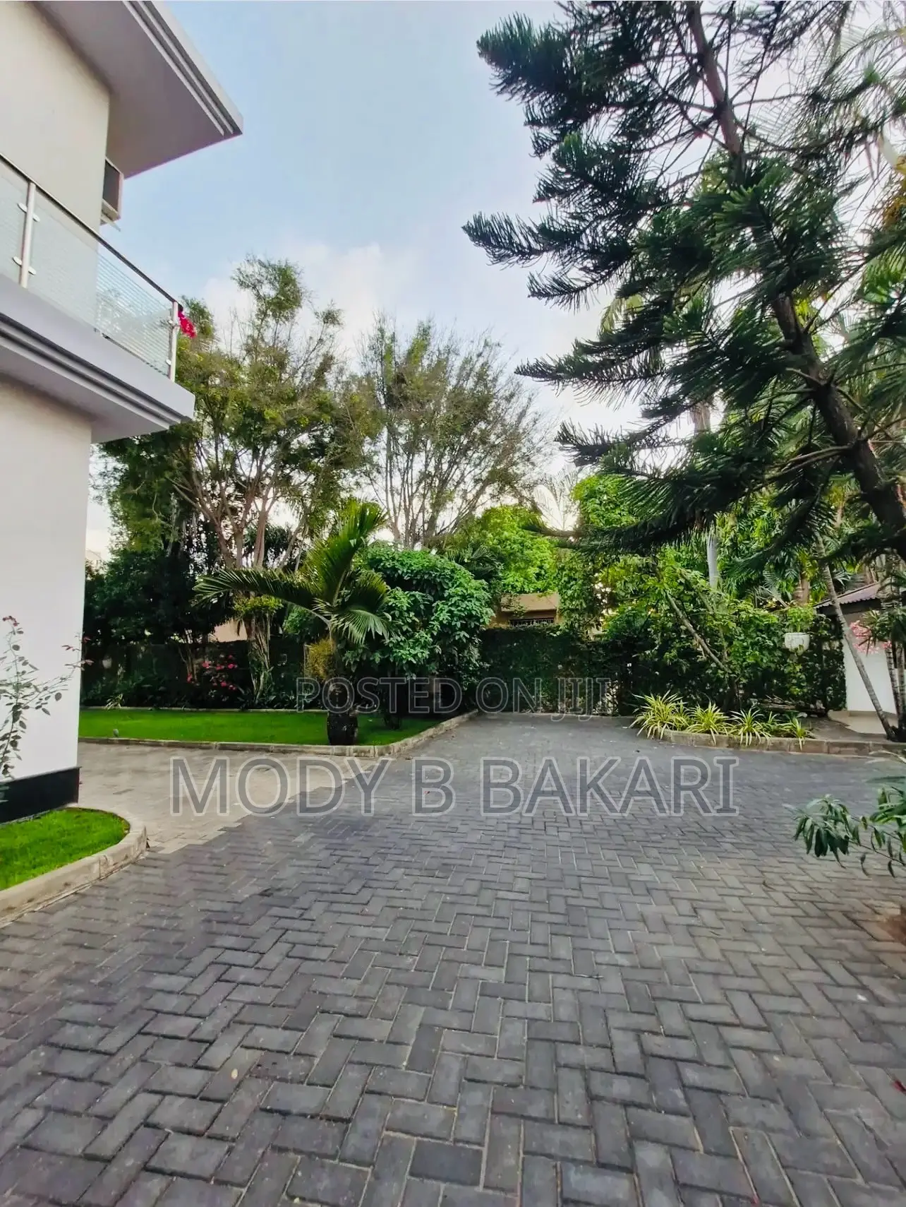 5bdrm House in Mikocheni for sale