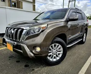 Toyota Land Cruiser Prado 2017 Brown