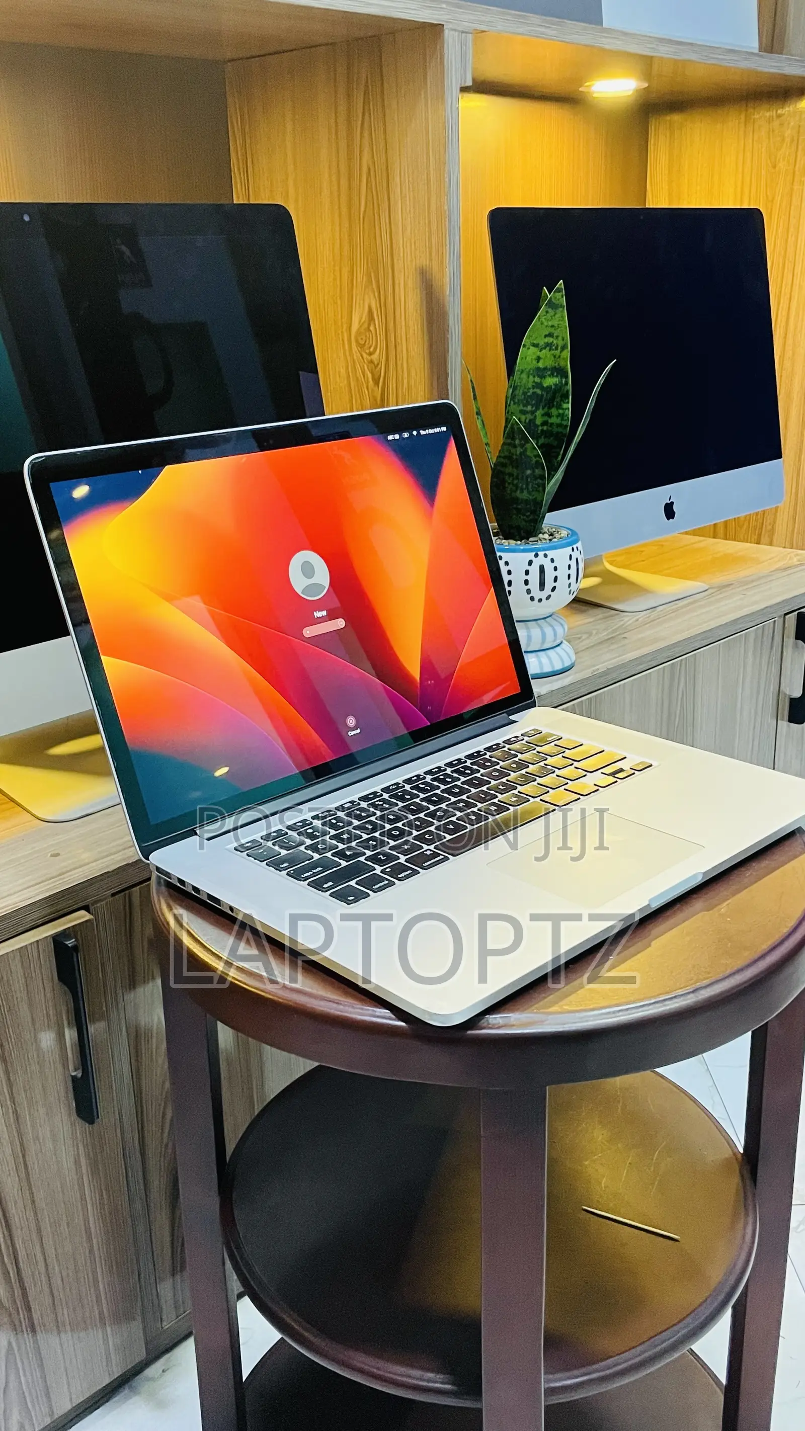 Laptop Apple MacBook Pro 2015 16GB Intel Core i7 SSD 512GB