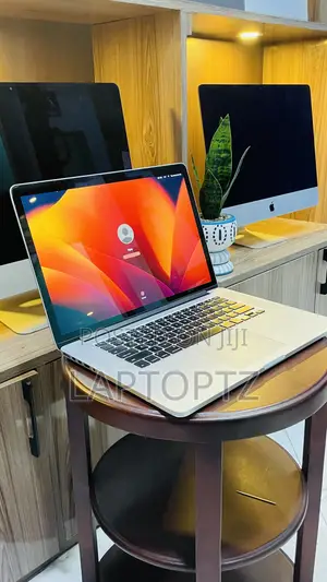Laptop Apple MacBook Pro 2015 16GB Intel Core i7 SSD 512GB