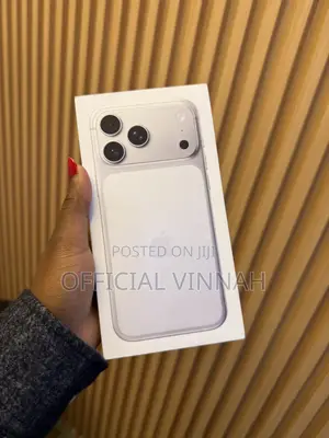 New Apple iPhone 17 Pro Max 256 GB Silver