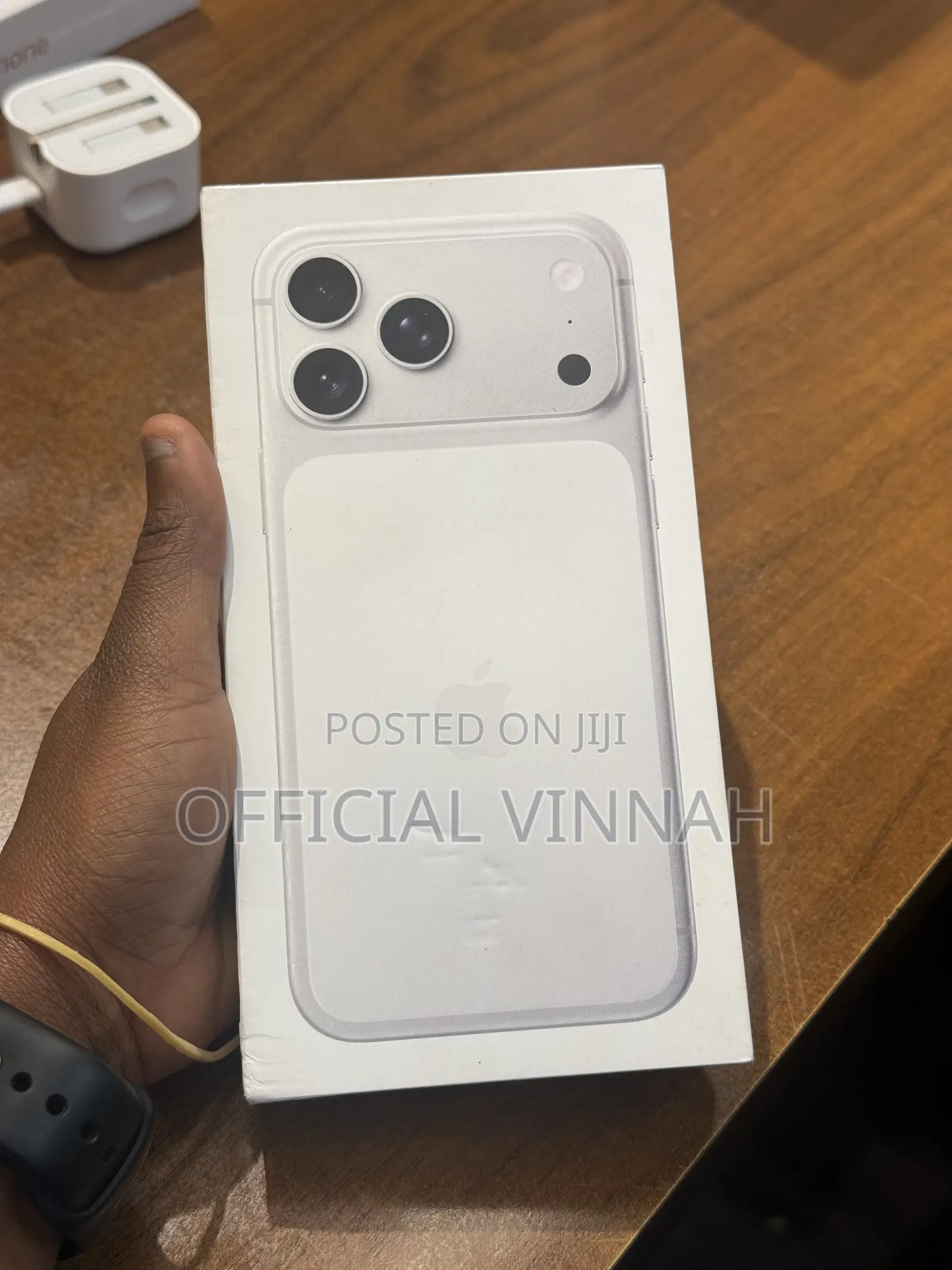 New Apple iPhone 17 Pro Max 256 GB Silver