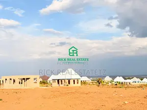 Jumla Ya Viwanja Vitano (5) Vinauzwa