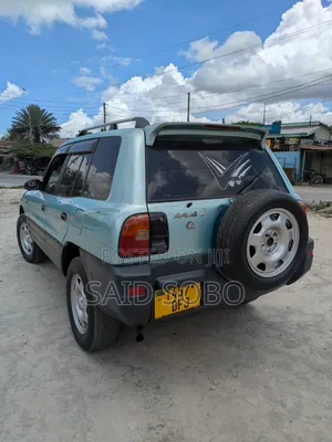 Toyota RAV4 2002 Green