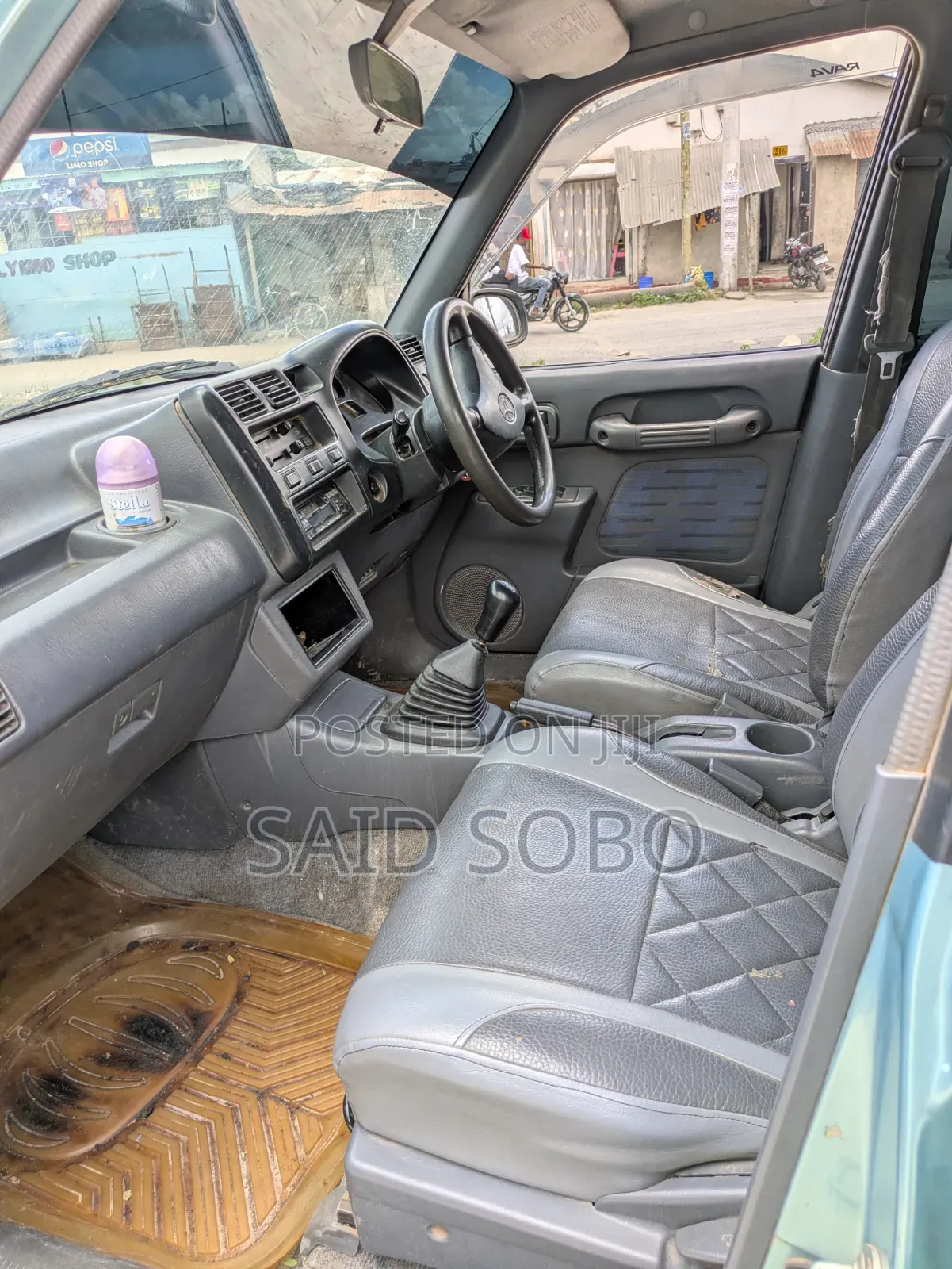Toyota RAV4 2002 Green