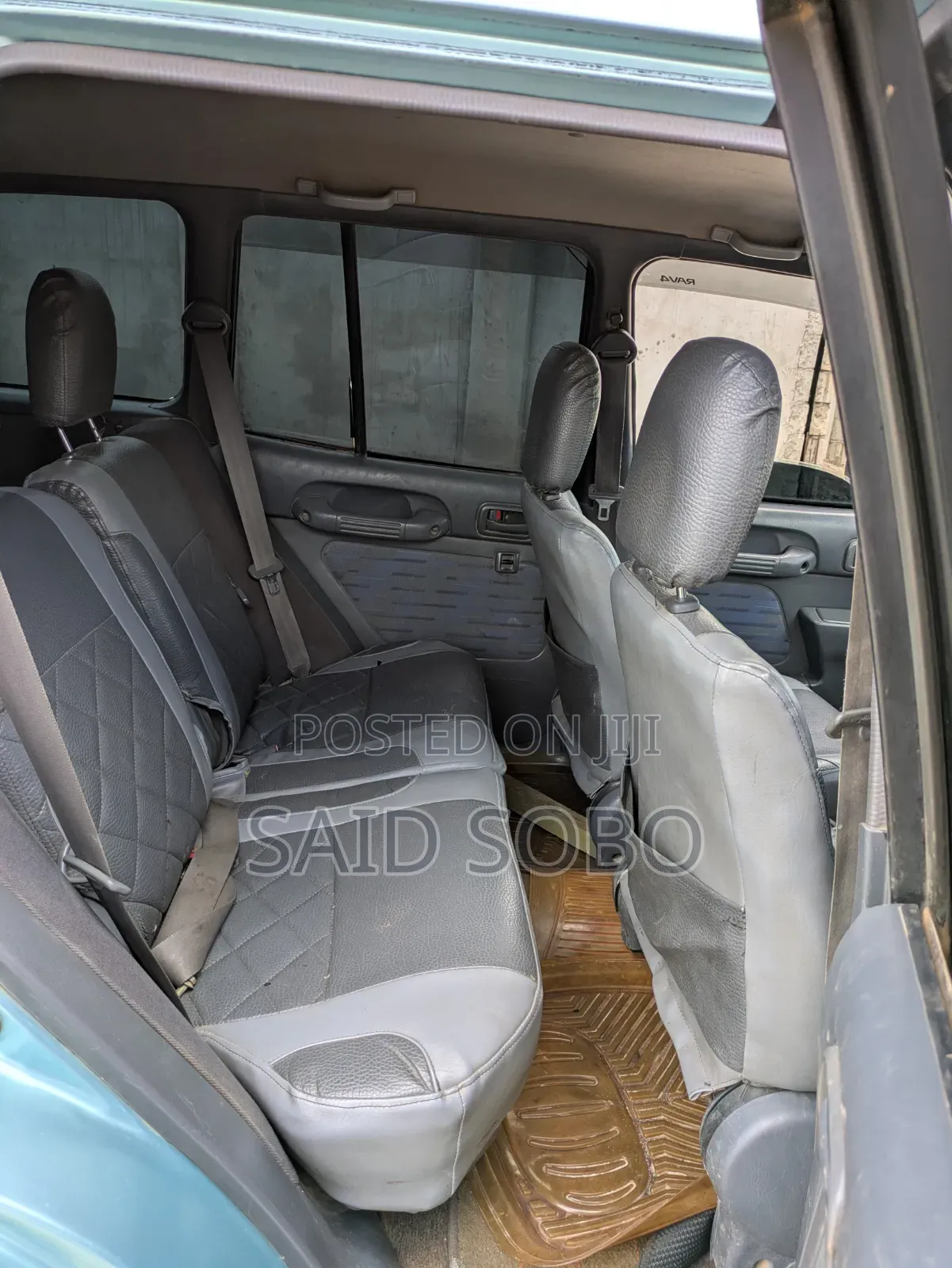 Toyota RAV4 2002 Green