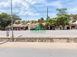 4bdrm House in Ibungilo for sale