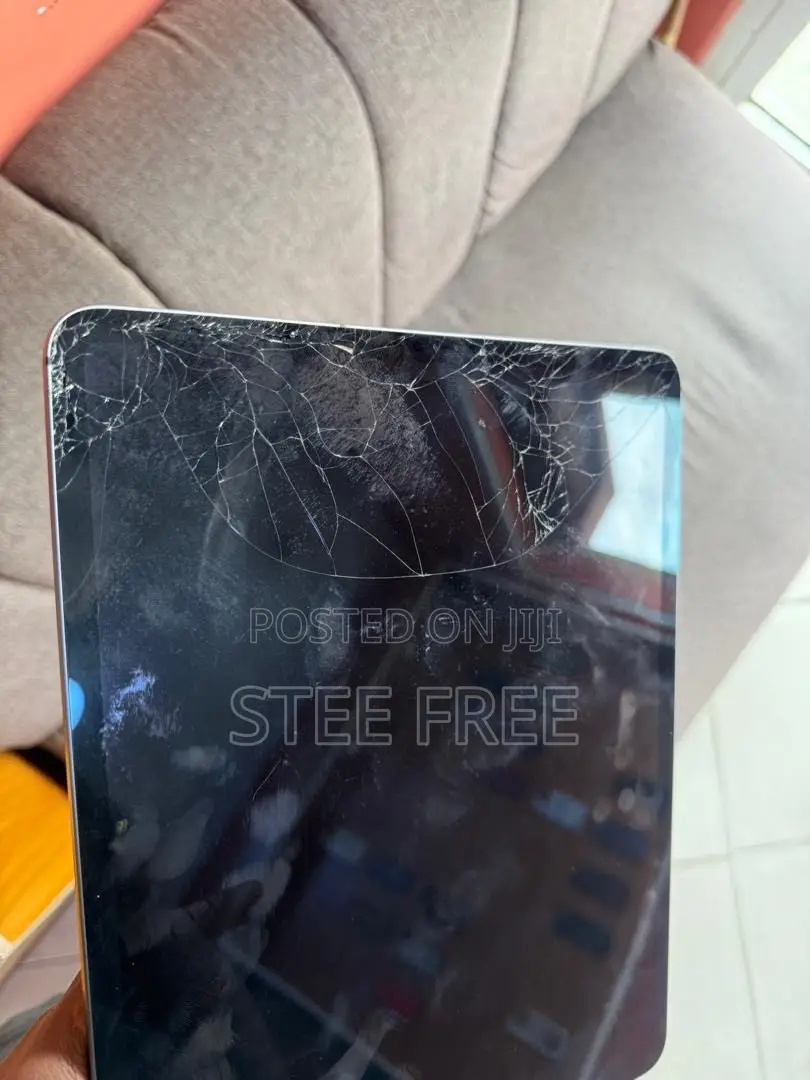 Apple iPad Pro 12.9 (2020) 256 GB Silver