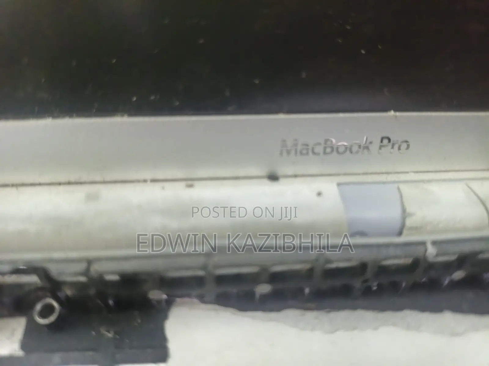 MacBook Pro Screen