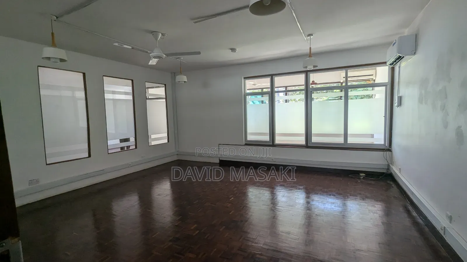 7 Roooms Independent Office House for Rent in Masaki