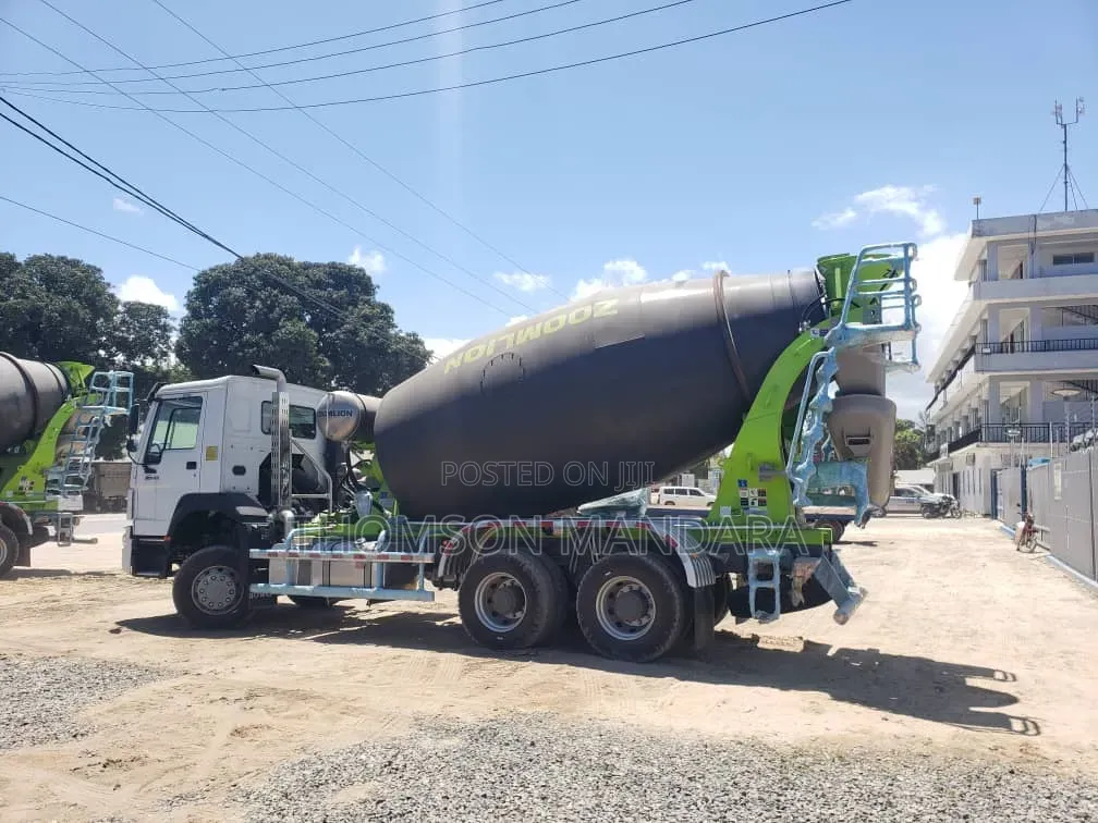 Brand New Concrete Mixer