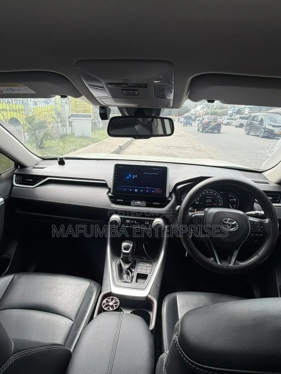 Toyota RAV4 Adventure 2021 White
