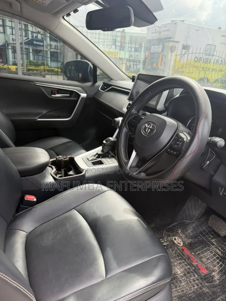 Toyota RAV4 Adventure 2021 White
