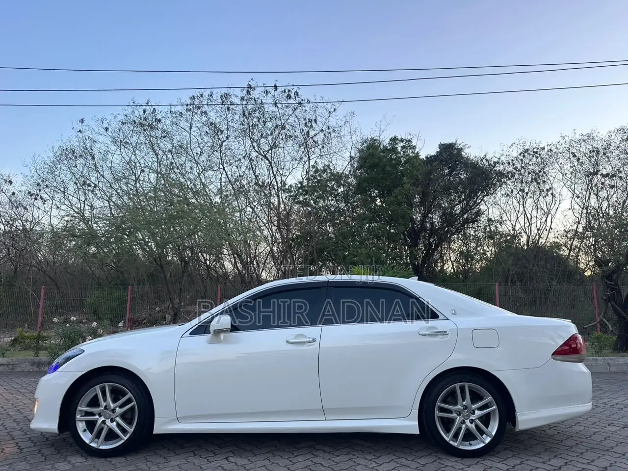 Toyota Crown 2011 Pearl