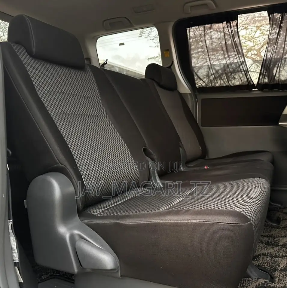 Toyota Noah 2008 White