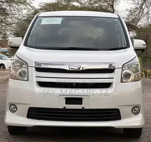 Toyota Noah 2008 White
