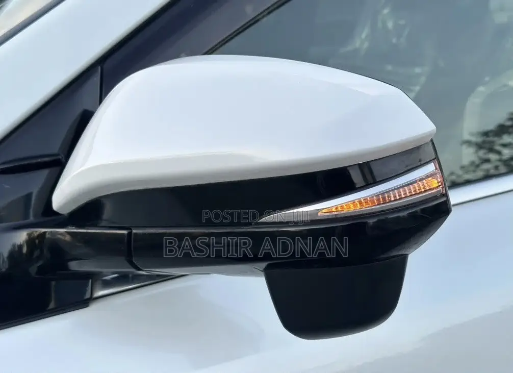 Toyota Harrier 2.0 2015 Pearl