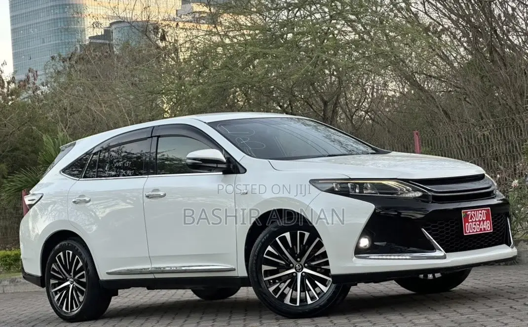Toyota Harrier 2.0 2015 Pearl