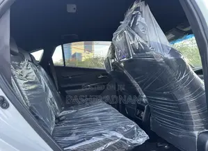 Toyota Harrier 2.0 2015 Pearl
