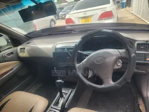 Toyota Carina 2001 White