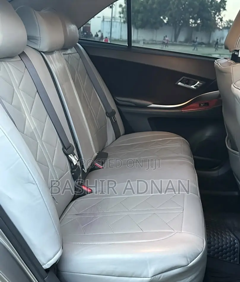 Toyota Premio 1.5 FWD 2010 Gray