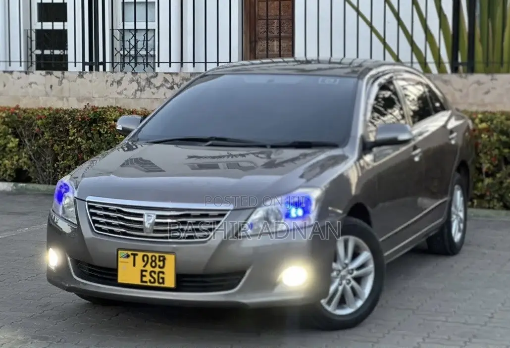 Toyota Premio 1.5 FWD 2010 Gray
