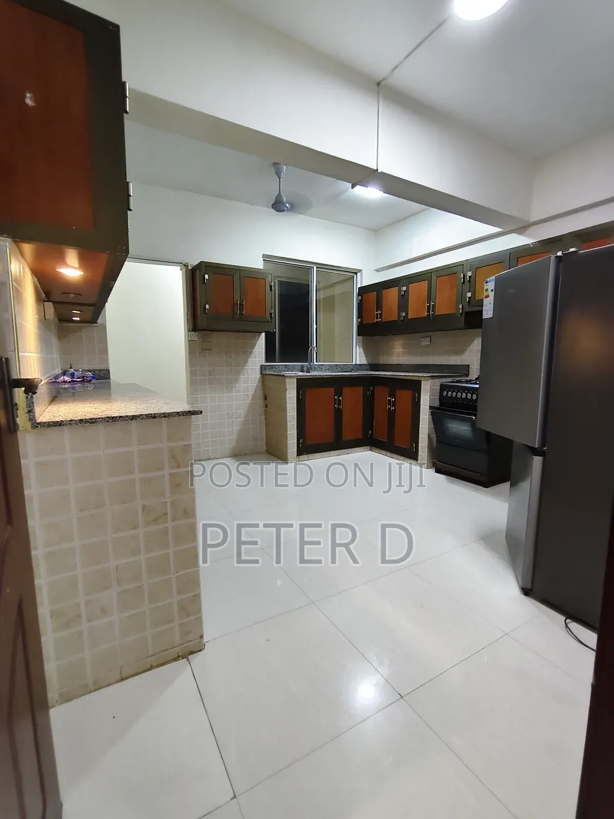 Furnished 4bdrm Apartment in Upanga West for rent