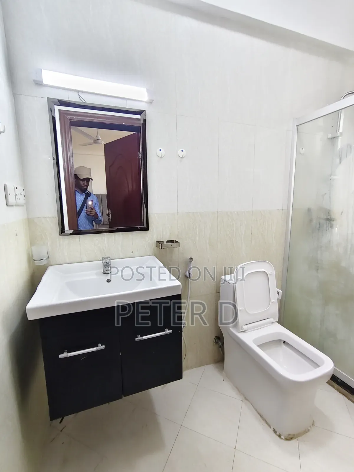 Furnished 4bdrm Apartment in Upanga West for rent