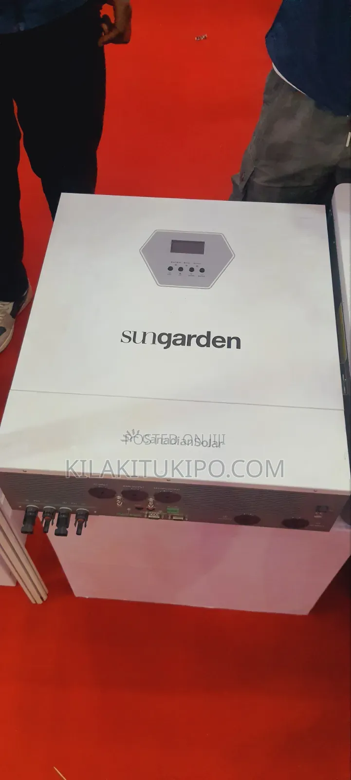 11kw-S220ts-21 Canadian Solar Inverter Sungarden