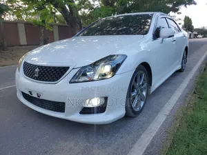 Toyota Crown 2008 Pearl