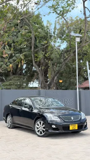Toyota Crown 2009 Black