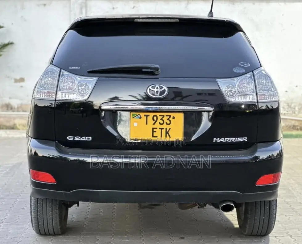 Toyota Harrier 2.4 2007 Black