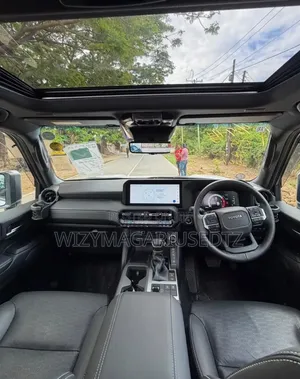 Toyota Land Cruiser Prado 2.8 2025 Off white