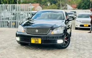 Toyota Crown 2004 Black