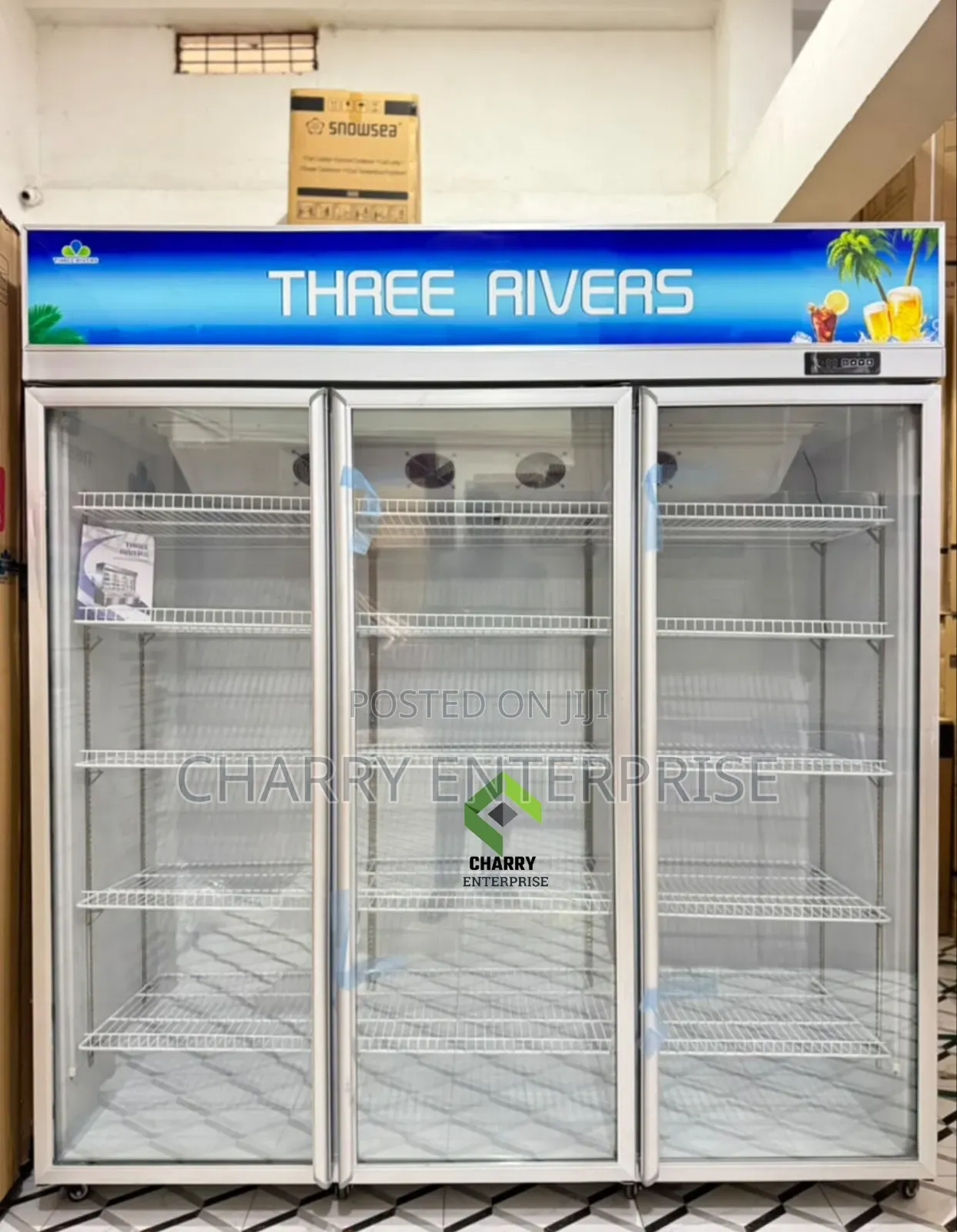 Three Rivers Showcase Fridge 1350L Beverage Cooler Display Fridge